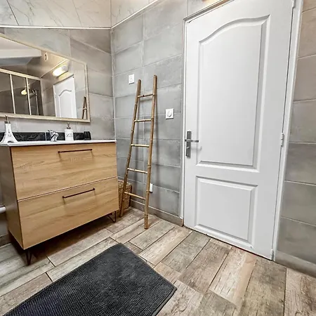 Apartment T2 Lumineux,wifi Rapide *